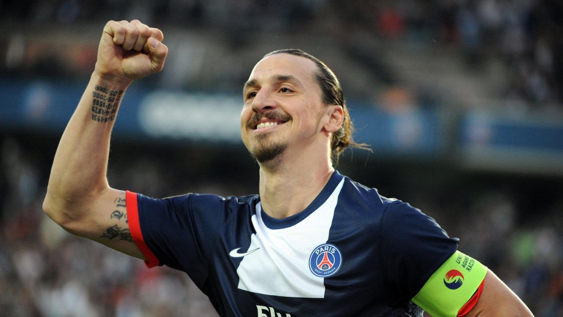 虚拟现实竞技场成为新热点，足球赛事全景体验极致沉浸，虚拟足球怎么玩法介绍